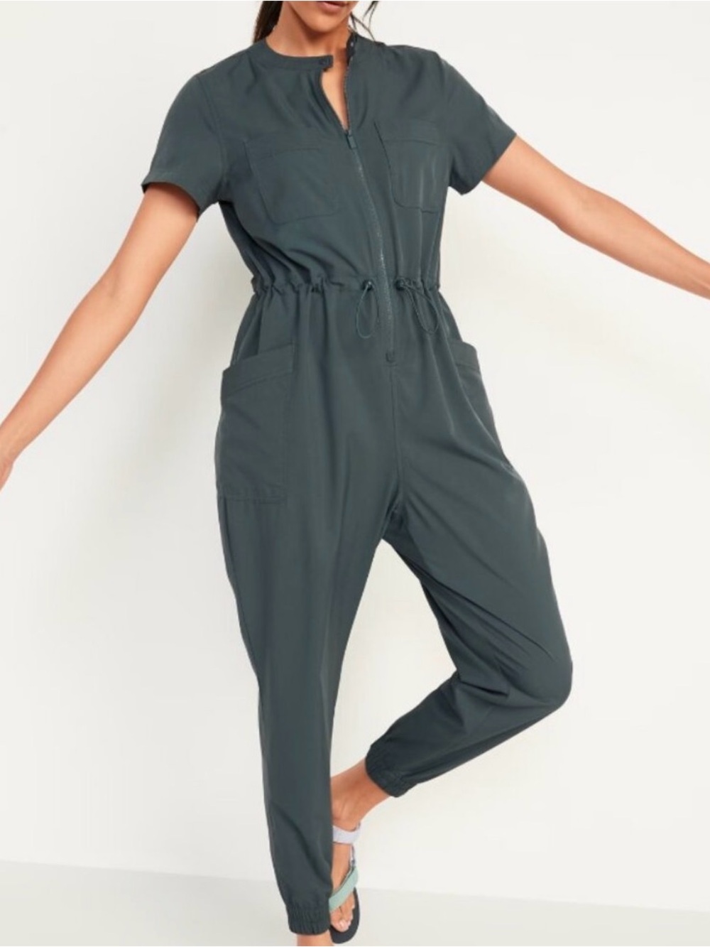 Old Navy Short-Sleeve Drawcord Jumpsuit in Army Green Quick Dry Small NWT